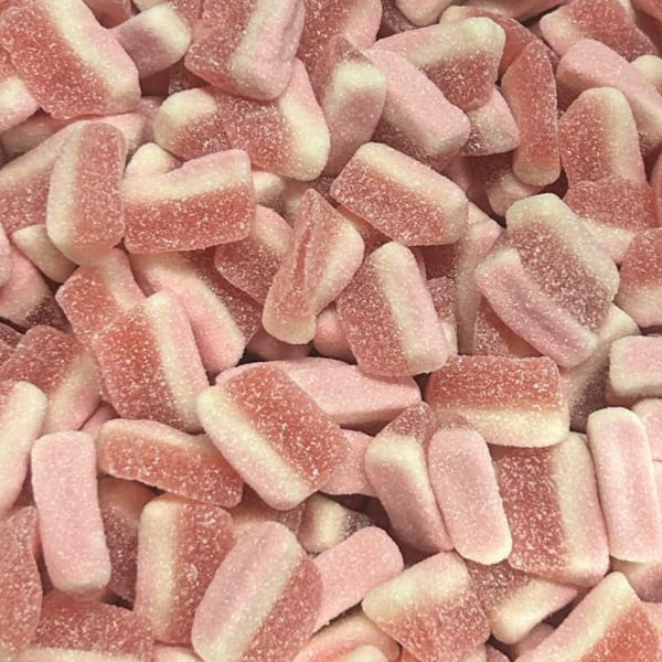 Fizzy strawberry slices 100g sour gummy sweets strawberry flavour