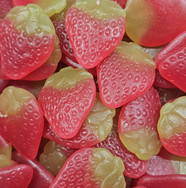 Giant strawberry sweets 100g strawberry flavoured jelly sweets