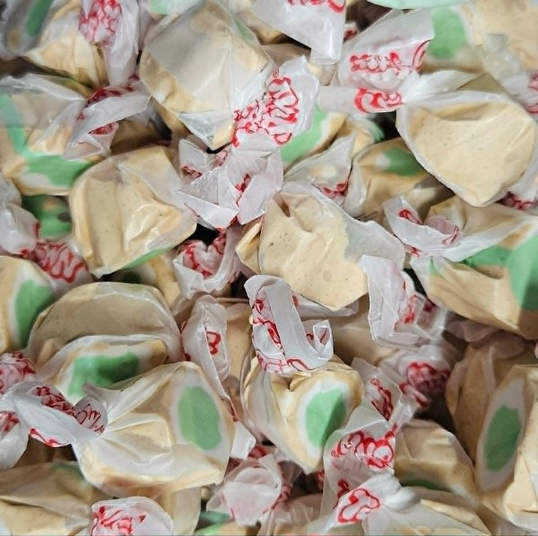 Taffy Town apple pie salt water taffy 100g chewy apple pie flavoured sweets